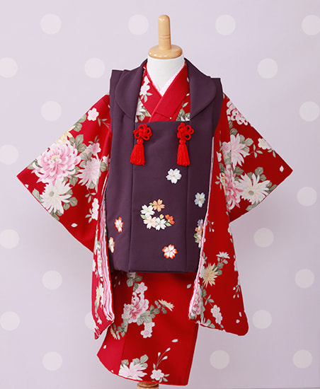 赤に紫の被布の着物