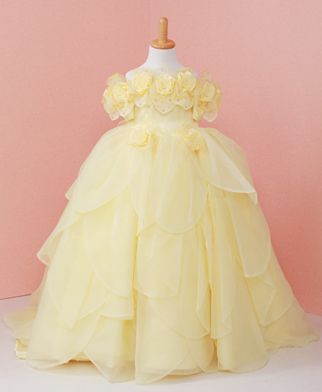 黄色のロングドレス