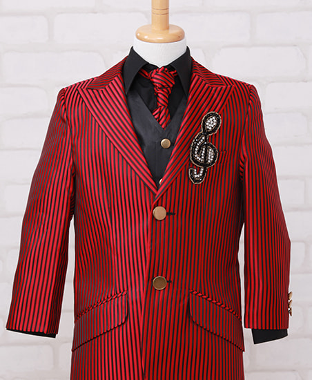 赤のタキシード