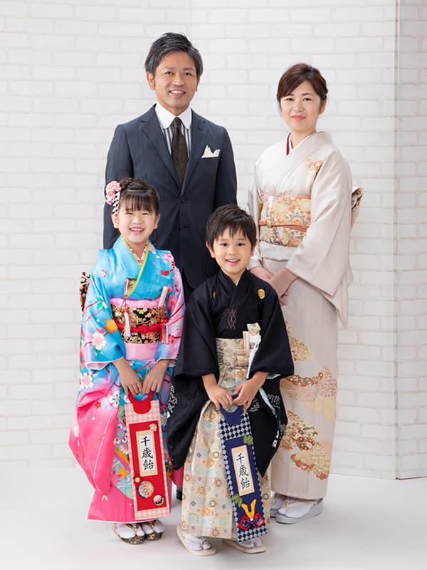 七五三家族4人